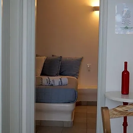 Alexandros Aparthotel