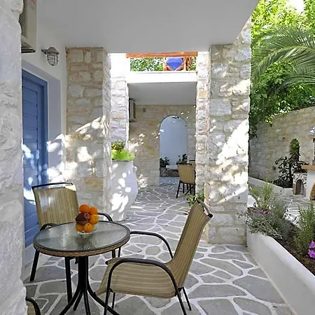 Alexandros 4* Naoussa